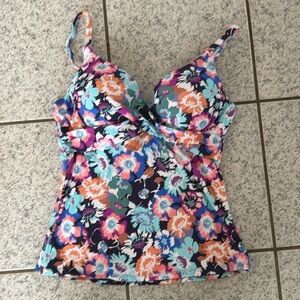 Leilani Women’s Tankini Top New Navy Blue floral Underwire padded bust